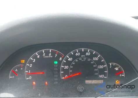 2006 Toyota Camry Le z USA, uszkodzony, nr VIN 4T1BE32K76U690658